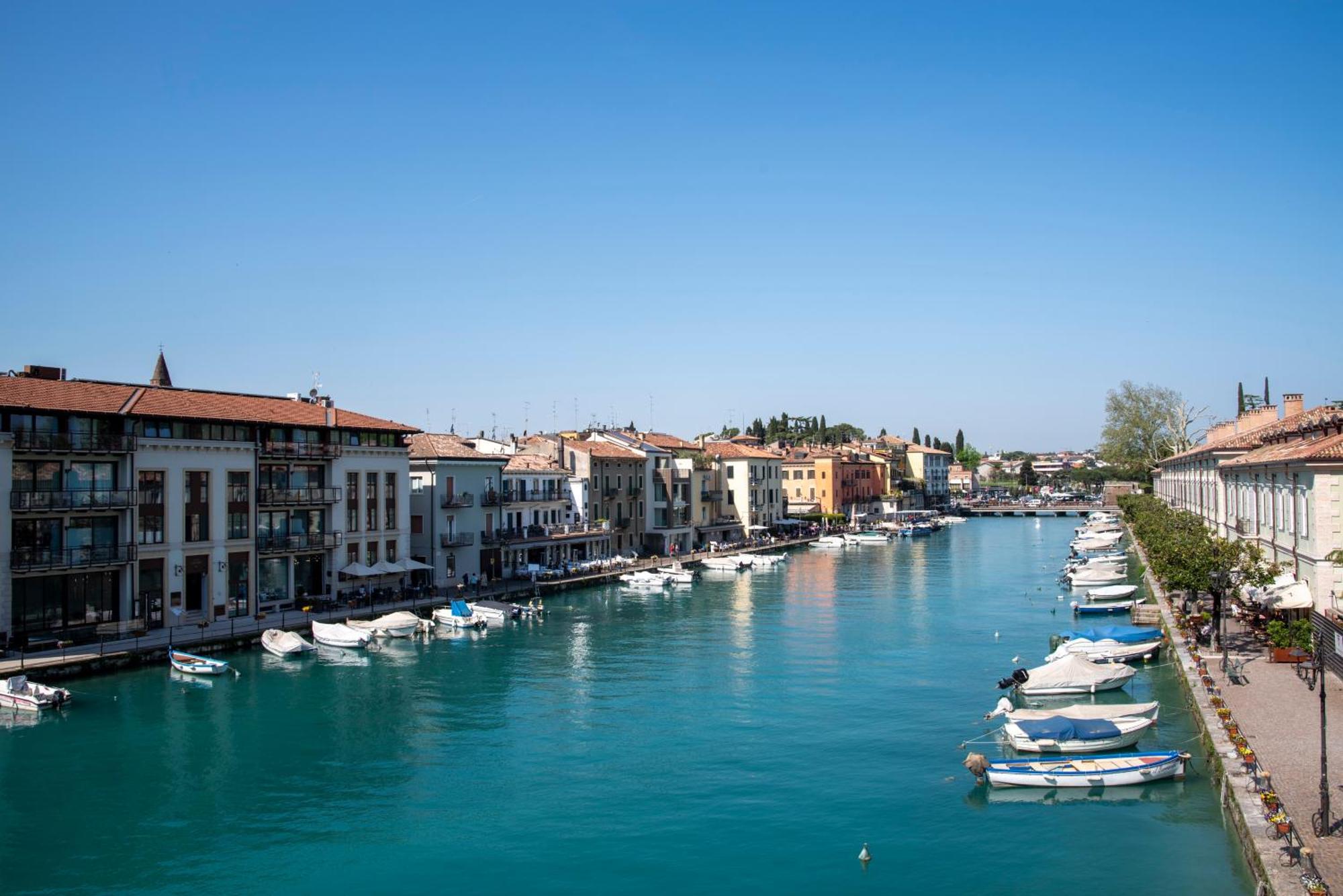 Palazzo Cordigero - Apartments Peschiera del Garda Exterior foto