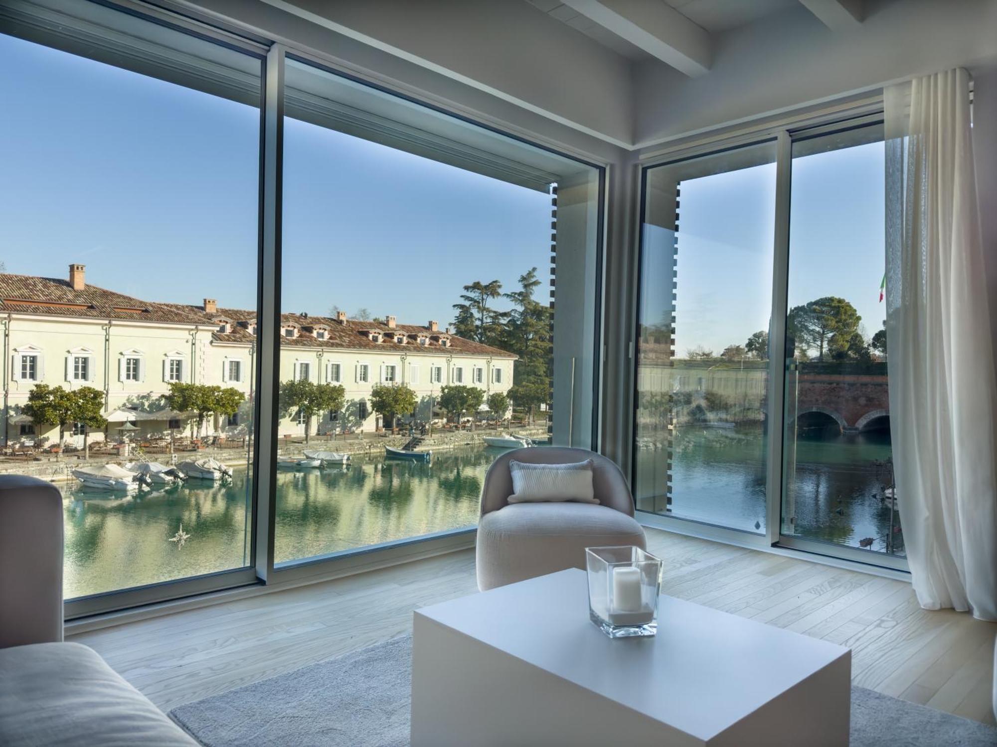 Palazzo Cordigero - Apartments Peschiera del Garda Exterior foto