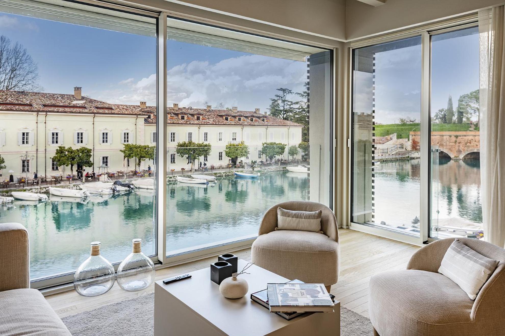 Palazzo Cordigero - Apartments Peschiera del Garda Exterior foto